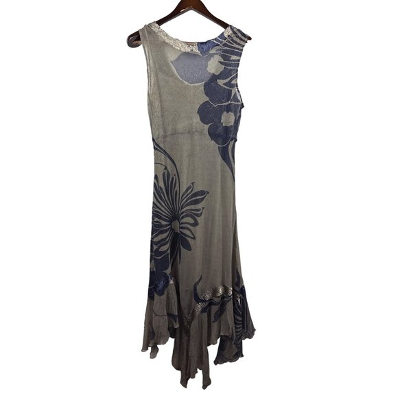 Women’s Vintage Komarov Large Gray Maxi Dress with Blue Floral Design & Ruffled - Picture 3 of 4